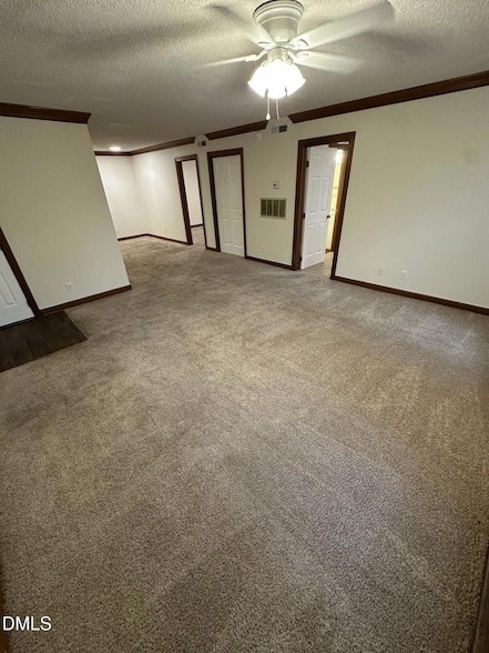 3535 Ivy Commons Dr, Unit 302 in Raleigh, NC - Foto de edificio - Building Photo