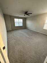 6106 Aspen Meadow Dr in Indianapolis, IN - Building Photo - Building Photo
