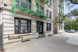 461 W 159th St in New York, NY - Building Photo - Building Photo