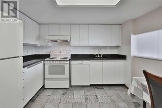 306-2466 EGLINTON Ave in Toronto, ON - Building Photo - Building Photo