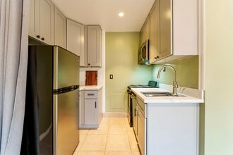 7835 S 126th St, Unit A in Seattle, WA - Building Photo - Building Photo