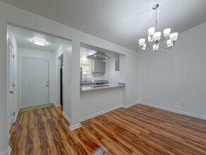 3022 Homewood Pl in Tallahassee, FL - Building Photo - Building Photo