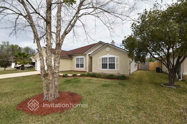 10235 Chason Lakes Dr in Jacksonville, FL - Building Photo - Building Photo