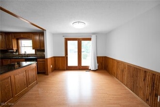 273 Allen Dr in Kent, OH - Building Photo - Building Photo