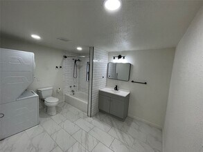 6701 Eagle Pass St in Houston, TX - Building Photo - Building Photo