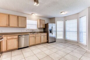 8049 Cannonwood Dr in Fort Worth, TX - Building Photo