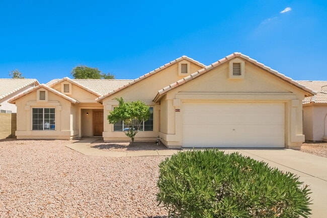 4119 E San Pedro Ave