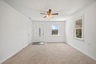 1202 Wilkins Dr in Williamsburg, VA - Building Photo - Building Photo