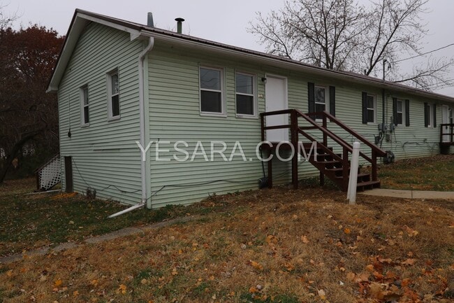 property at 103-103 Hayes Ct