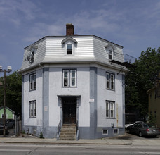 63 Elmwood Ave in Providence, RI - Building Photo - Building Photo