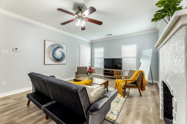 property at 2805 Isabella St