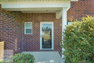 374 Mill Pond Ln in Ludowici, GA - Foto de edificio - Building Photo