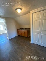 2231 W 104th St in Cleveland, OH - Building Photo