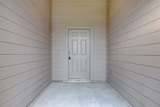 14220 Dream Rd in New Caney, TX - Foto de edificio - Building Photo