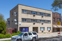 2214 W Touhy Ave in Chicago, IL - Building Photo - Building Photo