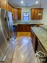 3231 N Kenmore Ave, Unit 1 in Chicago, IL - Building Photo - Building Photo