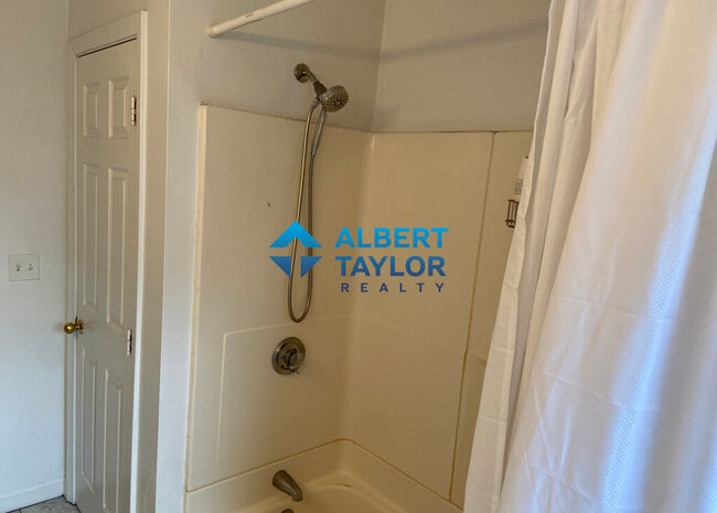 14 Wigglesworth St, Unit 1