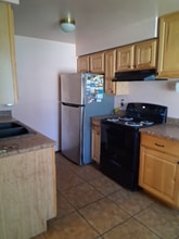 1345 Beach Ave, Unit b in Marysville, WA - Building Photo - Building Photo