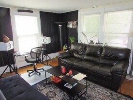 215-217 N Blair St in Madison, WI - Building Photo