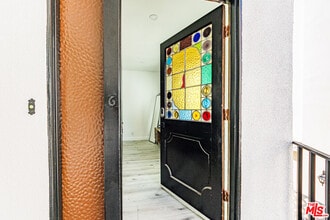 722 Lincoln Blvd in Santa Monica, CA - Building Photo - Building Photo