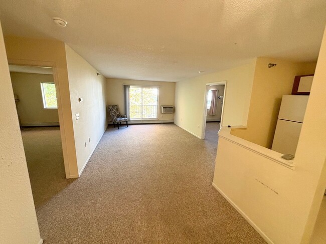 16955 Toronto Ave SE, Unit 310 in Prior Lake, MN - Building Photo - Building Photo