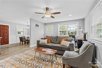 1305 SE Benton St in Bentonville, AR - Building Photo - Building Photo