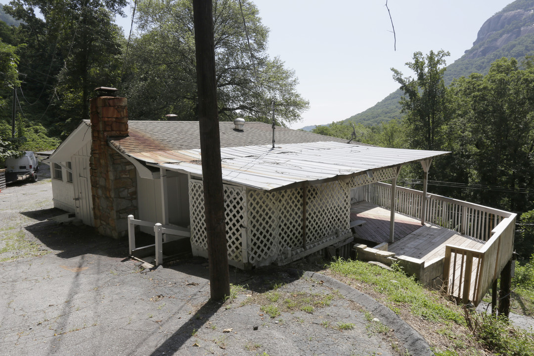 135 Wildflower Way in Marion, NC - Building Photo