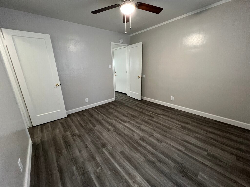 Mayberry at Town & Country Apartments in Sacramento, CA