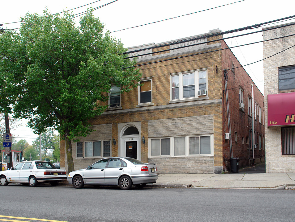 159 Ridge Rd in Lyndhurst, NJ - Building Photo