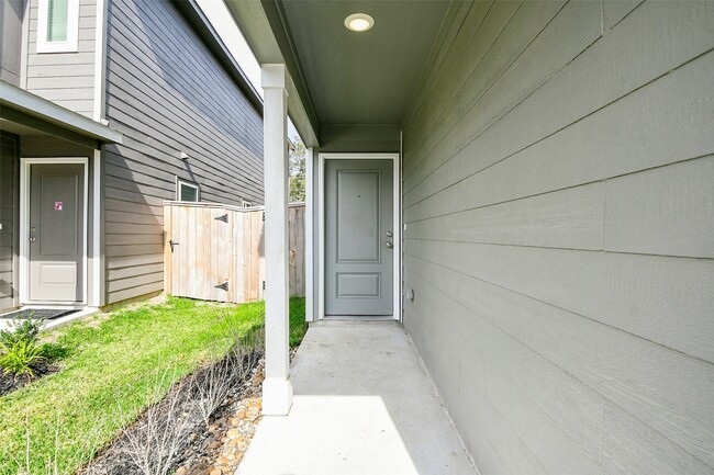 21325 Carosella Dr in New Caney, TX - Building Photo - Building Photo