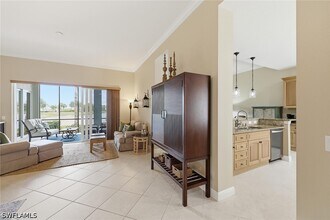 9243 Tesoro Ln in Naples, FL - Building Photo - Building Photo