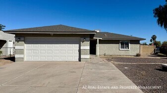 4502 W Edgemont Ave in Phoenix, AZ - Building Photo