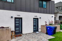 1433 S Westmoreland Ave in Los Angeles, CA - Building Photo - Building Photo