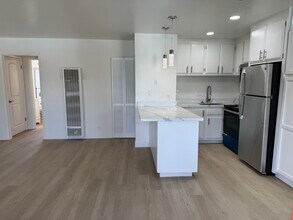 Hacienda Hamilton in Campbell, CA - Building Photo - Building Photo