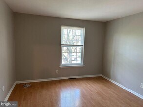 441 Tomlinson Rd in Philadelphia, PA - Building Photo - Building Photo