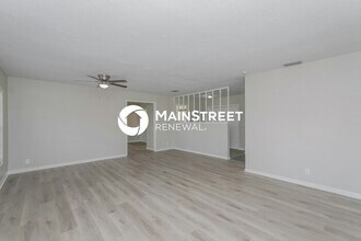 2204 Tanglewood Way in Brandon, FL - Building Photo - Building Photo