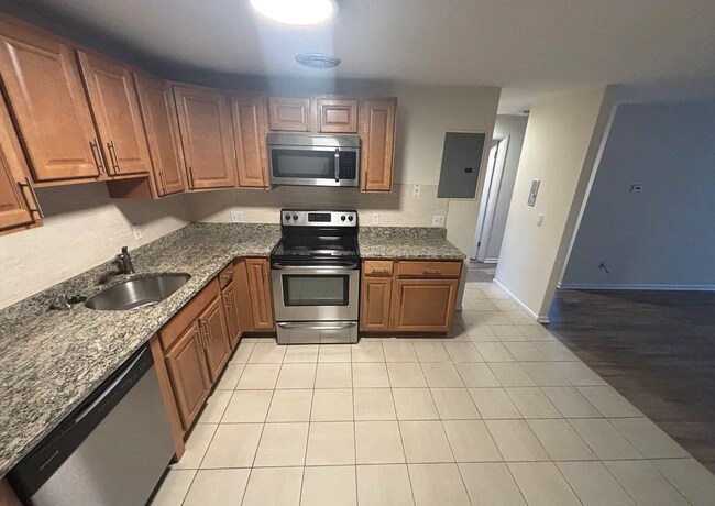 91 Stedman St, Unit 11A in Brookline, MA - Building Photo - Building Photo
