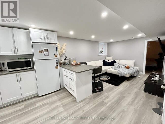 property at 18 Queenston Crescent