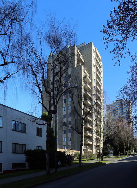 The Marquis in Vancouver, BC - Building Photo