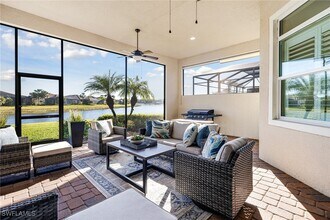 12809 Fairway Cove Ct in Ft. Myers, FL - Building Photo - Building Photo