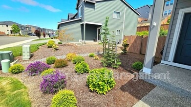 6524 Yorktown Pl NE in Bremerton, WA - Building Photo - Building Photo