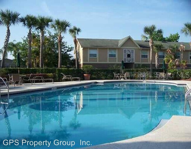 9825 Turf Way-Unit -Unit 2 in Orlando, FL - Building Photo - Building Photo