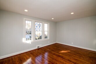 2713 South Veitch Street in Arlington, VA - Foto de edificio - Building Photo