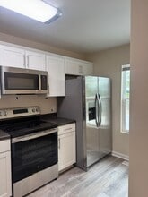 121 Lines St in Thomasville, NC - Building Photo - Building Photo