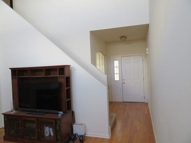 440 E Thornhill Ln in Palatine, IL - Building Photo - Building Photo