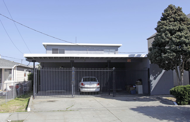 3411 Wall Ave in Richmond, CA - Building Photo - Building Photo