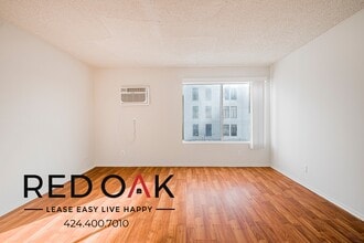 500 S Hobart Blvd in Los Angeles, CA - Building Photo - Building Photo