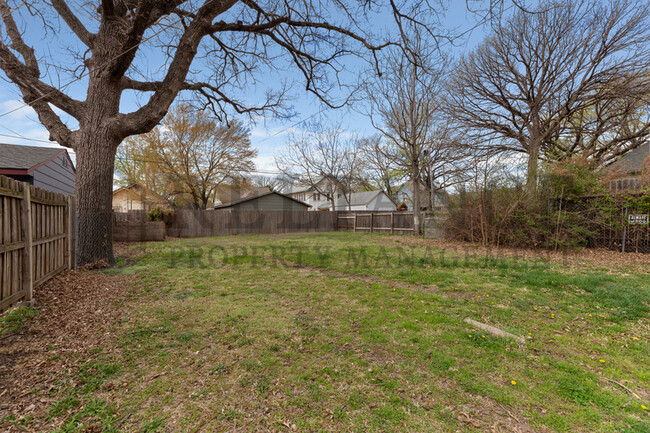 143 S Green St in Wichita, KS - Building Photo - Building Photo