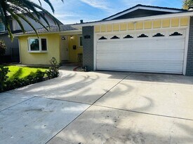 1445 Lexington Dr in San Jose, CA - Building Photo