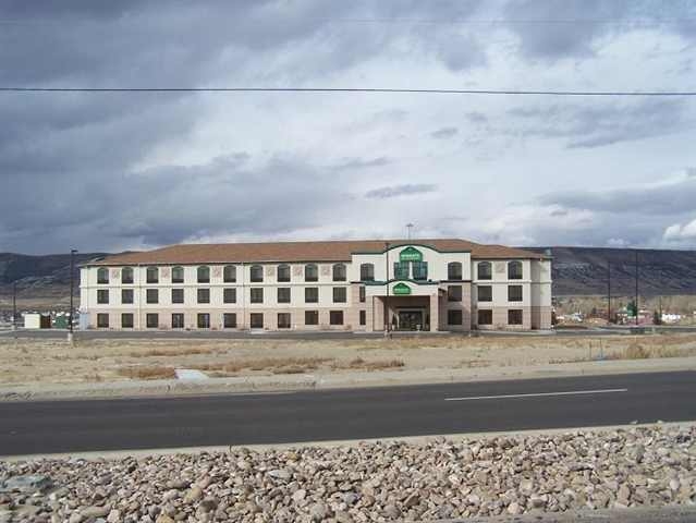 Aspen Mountain Hall in Rock Springs, WY - Building Photo